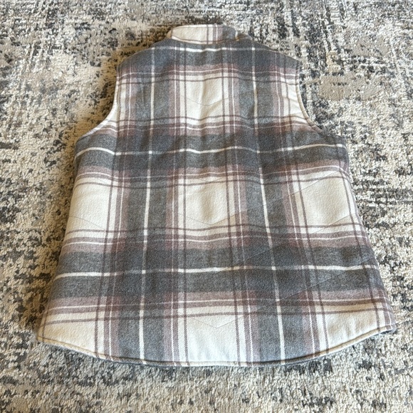 Pink and gray plaid vest - Picture 6 of 6